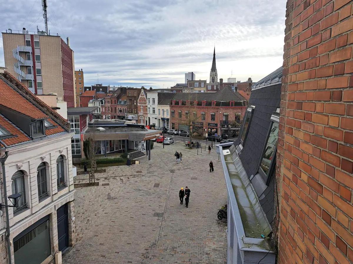 Magnifique T3 Avec Balcon Au Pied Du Metro Colbert Leilighet Tourcoing Eksteriør bilde